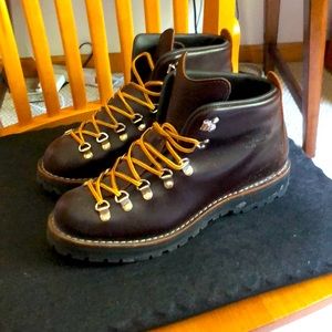 Men’s Danner Boots